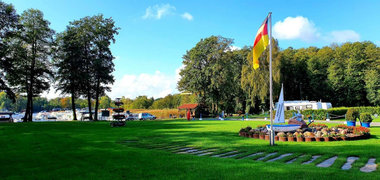 Gasthaus Zum Seestern Hotel Ravensbruck Екстериор снимка